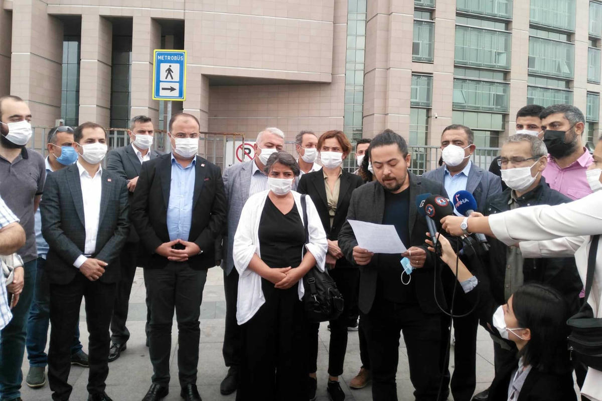 Gülsüm Elvan: "Mahkeme katili aklamaya çalışıyor"